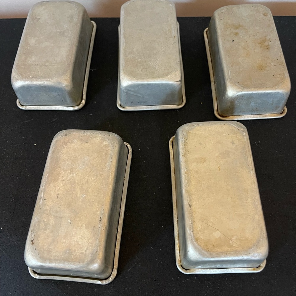 5 Vintage Aluminum Mini Baking Loaf Pans Small Stacking Cake Dessert Bakers Oven - Picture 4 of 6